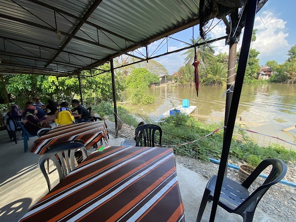 Warung Pak Din One Dollar - Photo 1