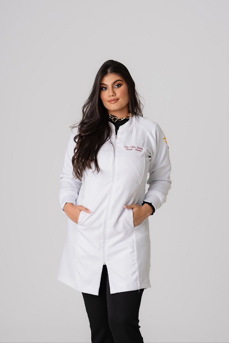 Dentista Harmonização Manaus Preenchimento Labial Dra. Anne Sadala - foto 2