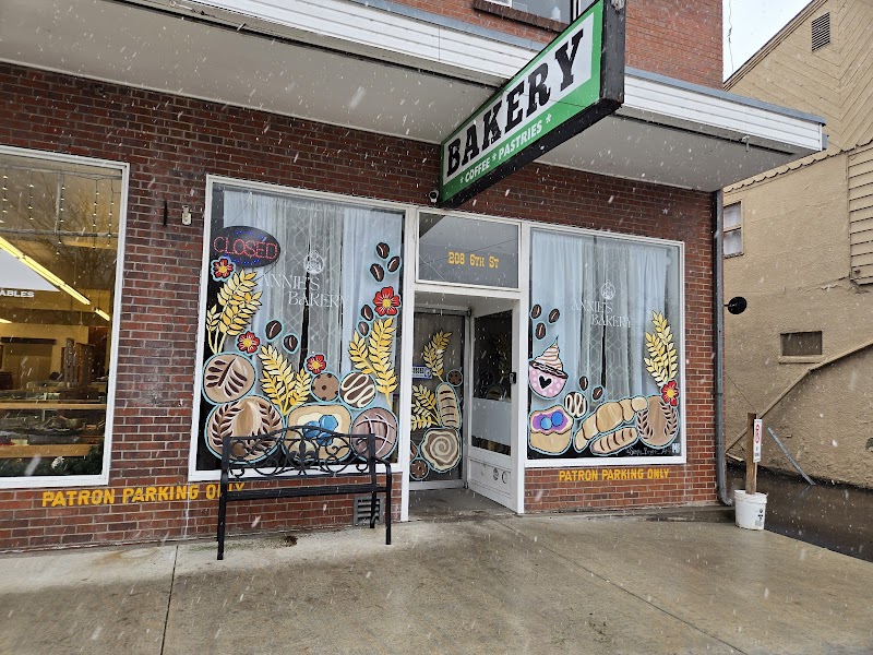 Annie's Bakery photo 1