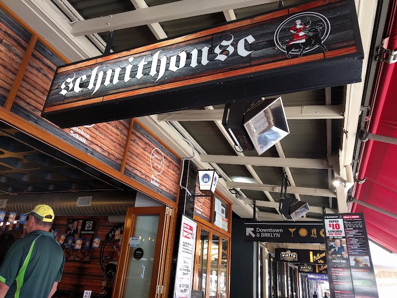 Schnithouse Rundle St