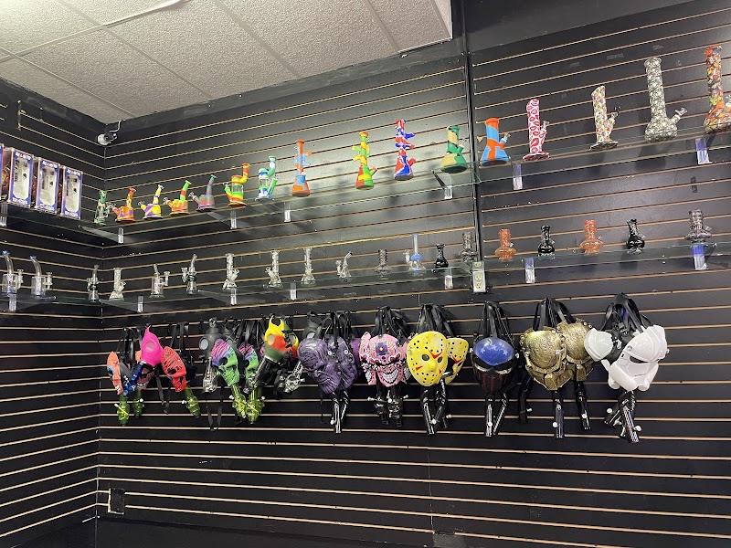 VIP Smoke Shop & Hookah Lounge photo 2