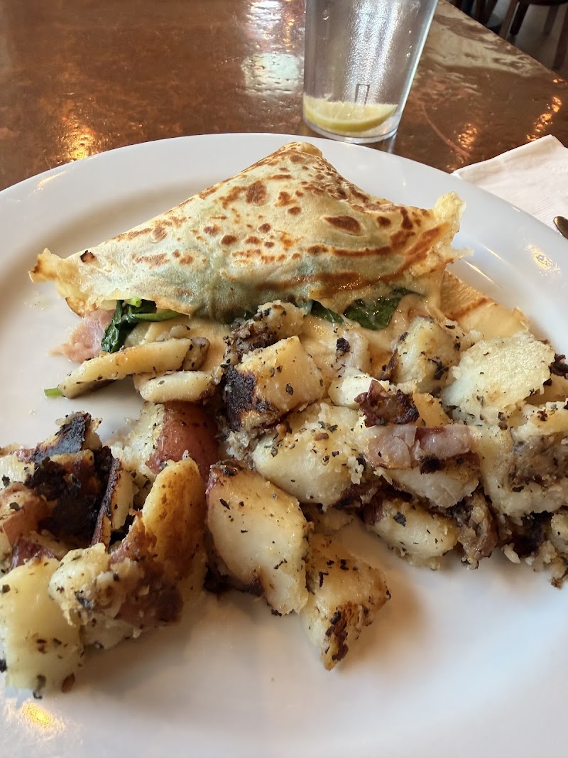Crepeville photo 4