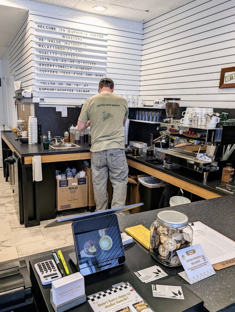 Euphoria Coffee - Calmar photo 3