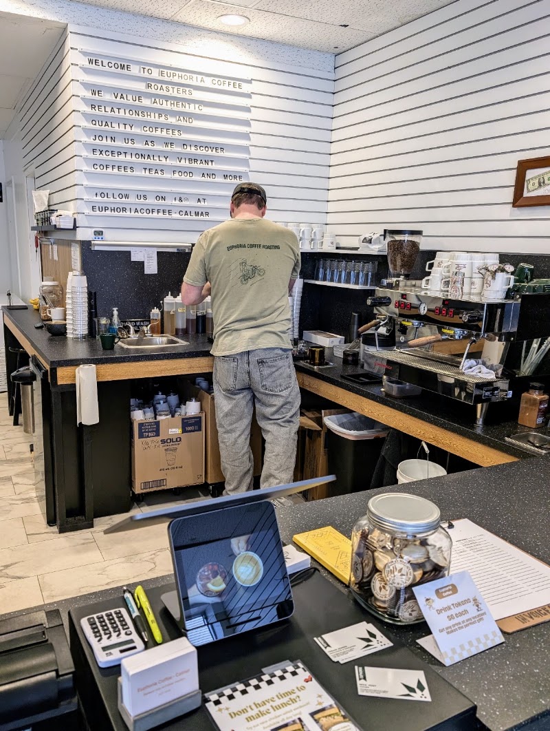 Euphoria Coffee - Calmar photo 3