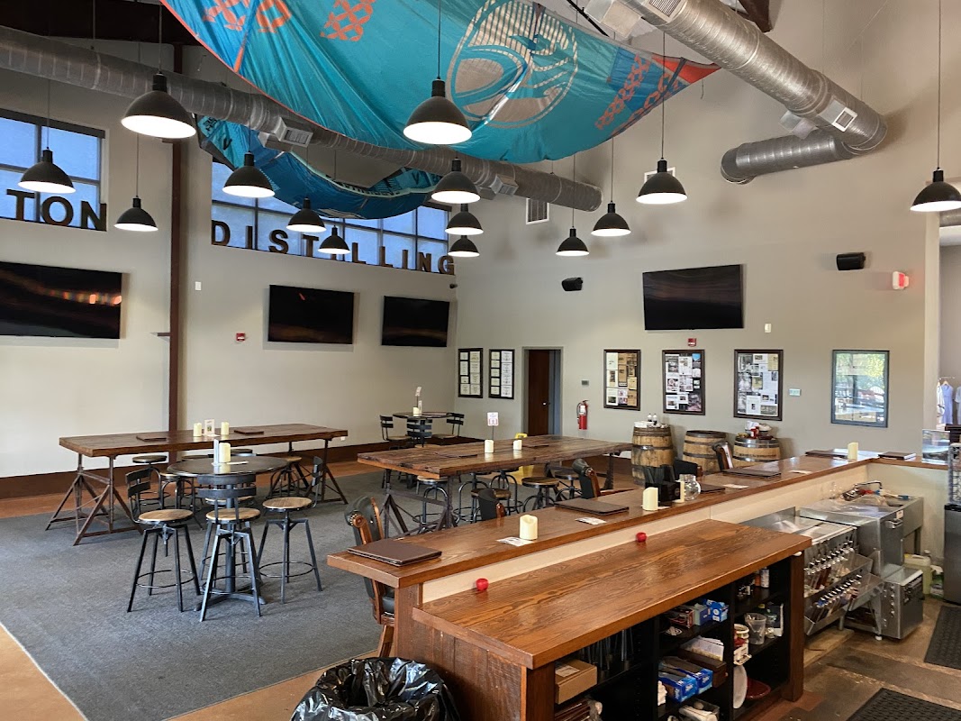 Charleston Distilling Co