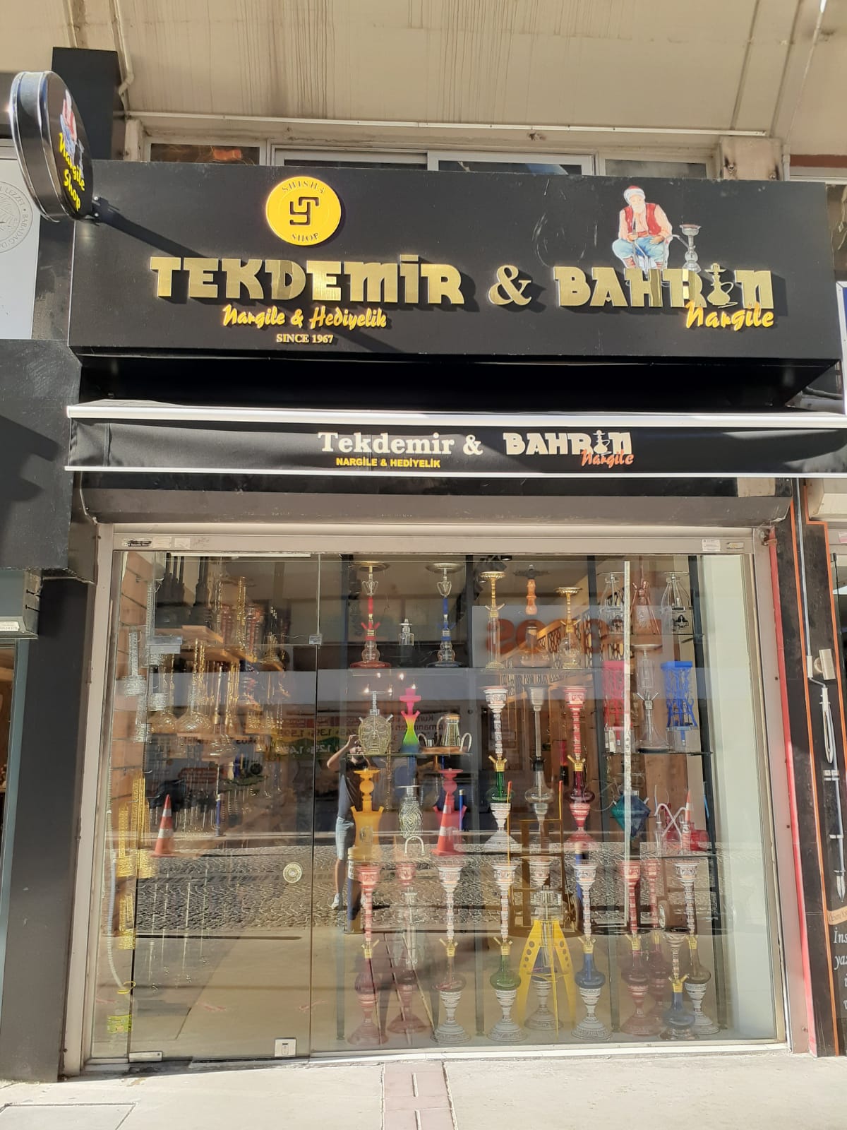 BAHRİN NARGİLE İZMİR mekanı