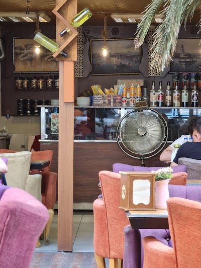 Kahveci Beyzade - Kafe