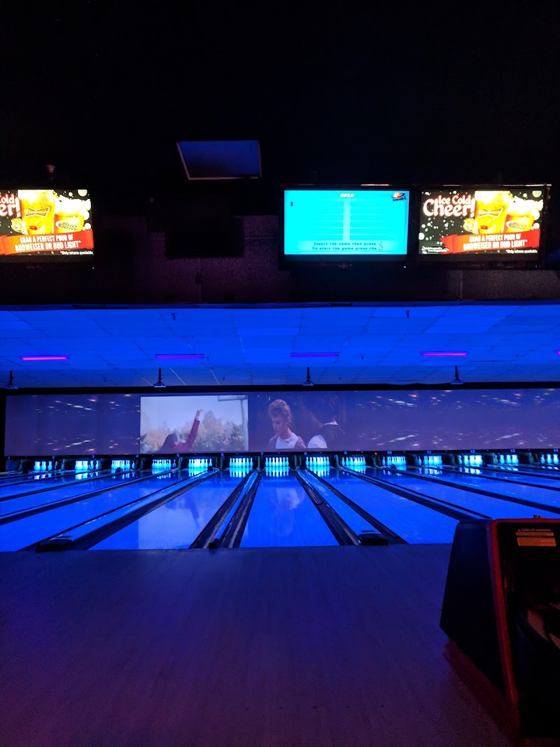 AMF Tempe Village Lanes photo 7