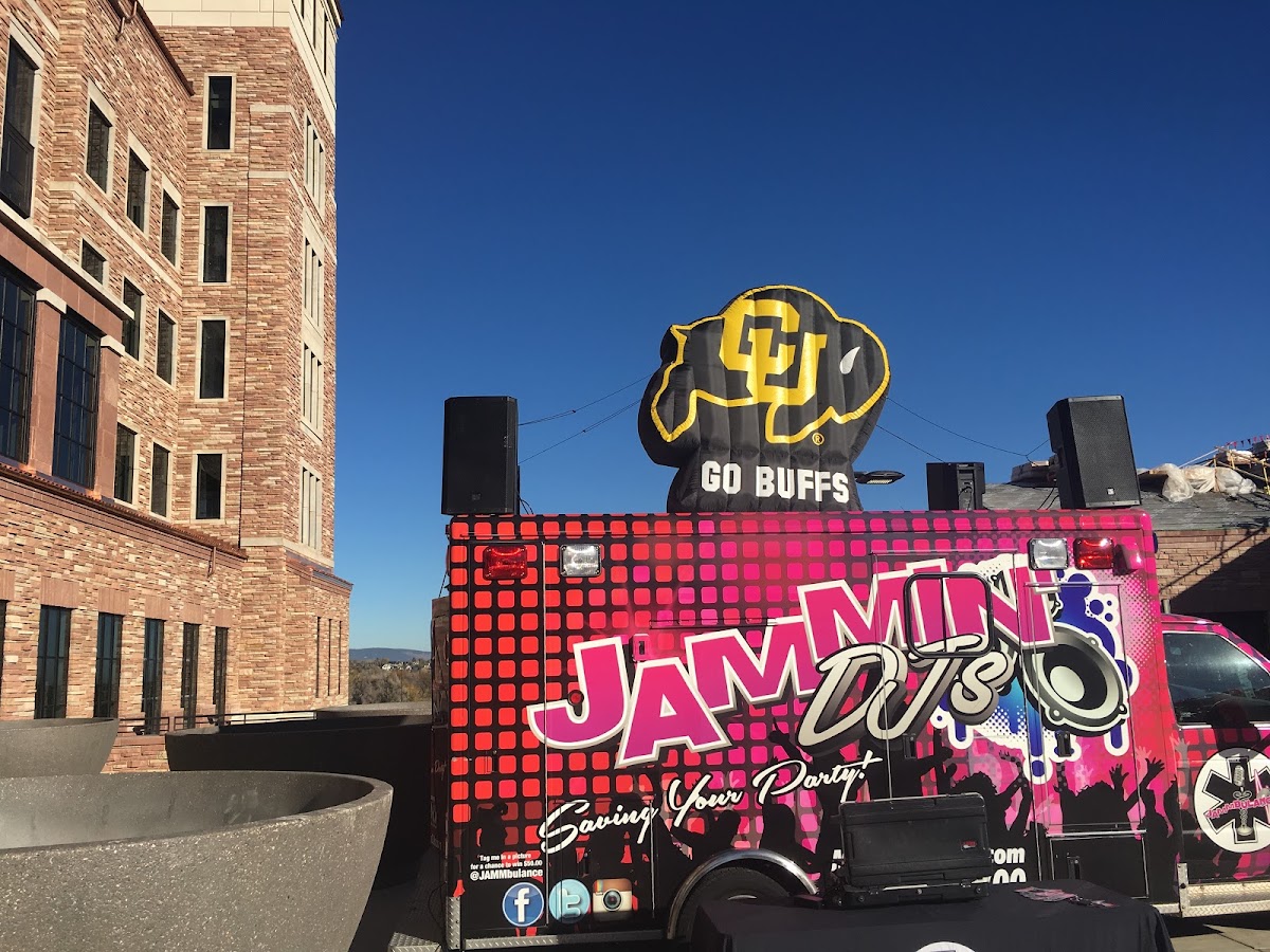 JAMMIN' DJs: Google Places image 3