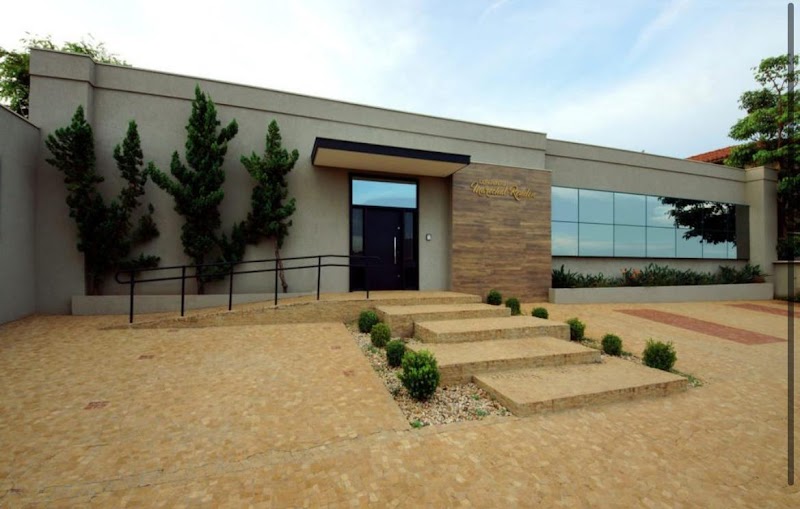 Dr. André Lino | Implante Dentário