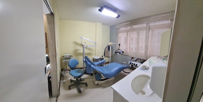 Dr. Léo Grinstein (Odontologia Estética de Alto Padrão) Centro Rio - foto 2