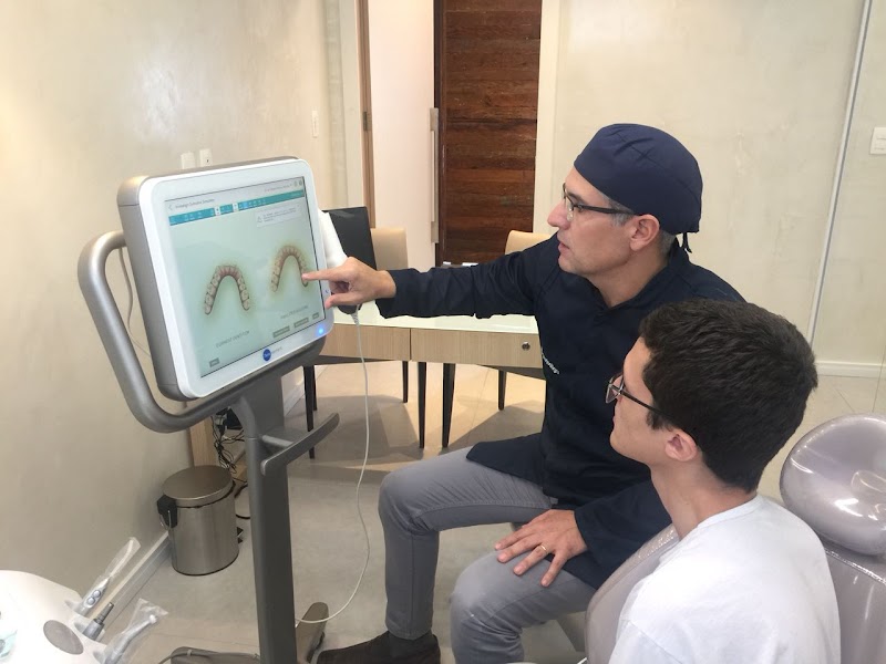 Clínica Rodrigo Almada - foto 2