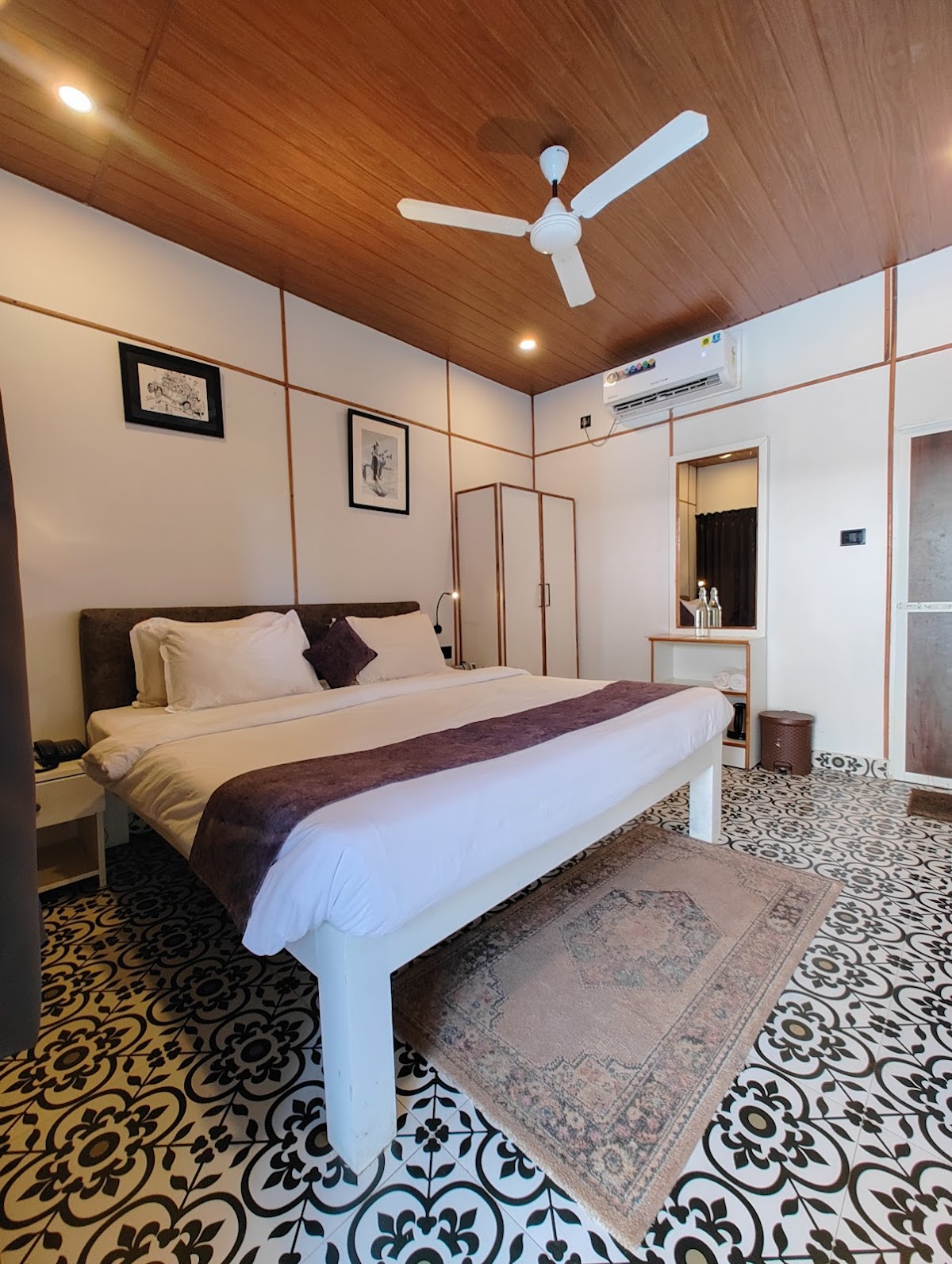 White Flower Cottages - Resort Near Vagator Beach — 3