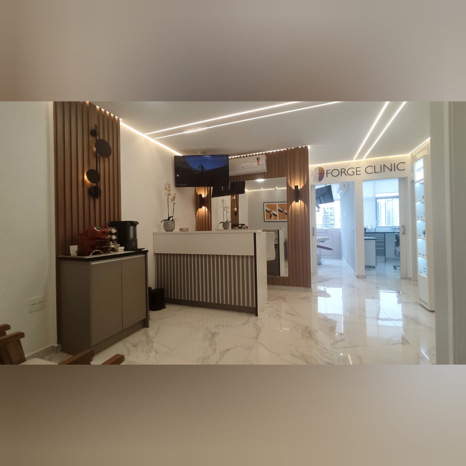 Forge Clinic | Clínica odontológica especializada em harmonização facial, botox, implante dental, lentes e invisalign