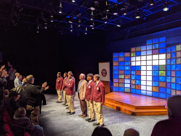 LOU DIGGITY'S NO DOUBT exterior