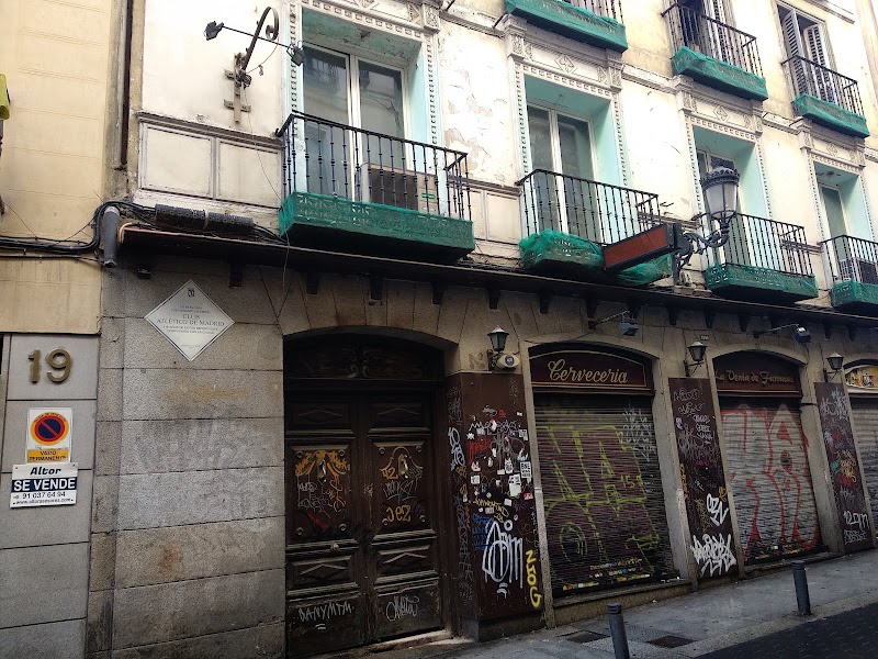O'Connell St