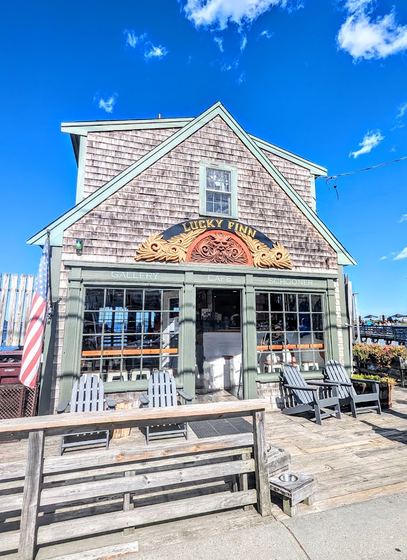 Lucky Finn Cafe photo 4
