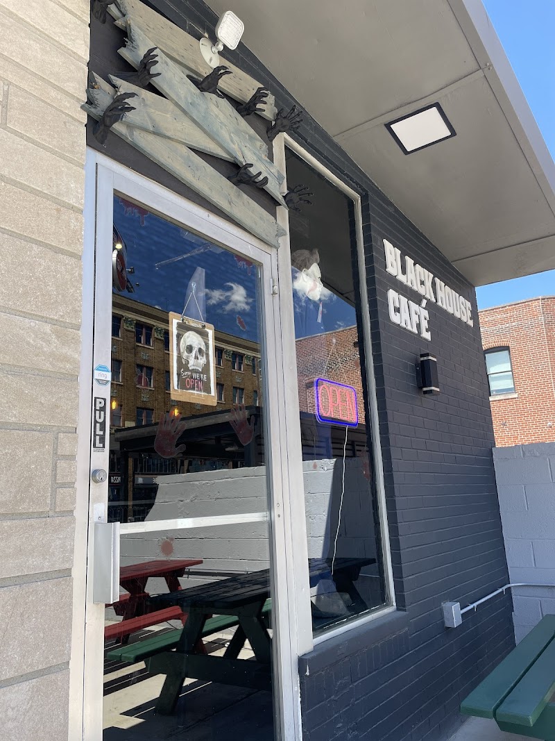 Black House Cafe photo 1