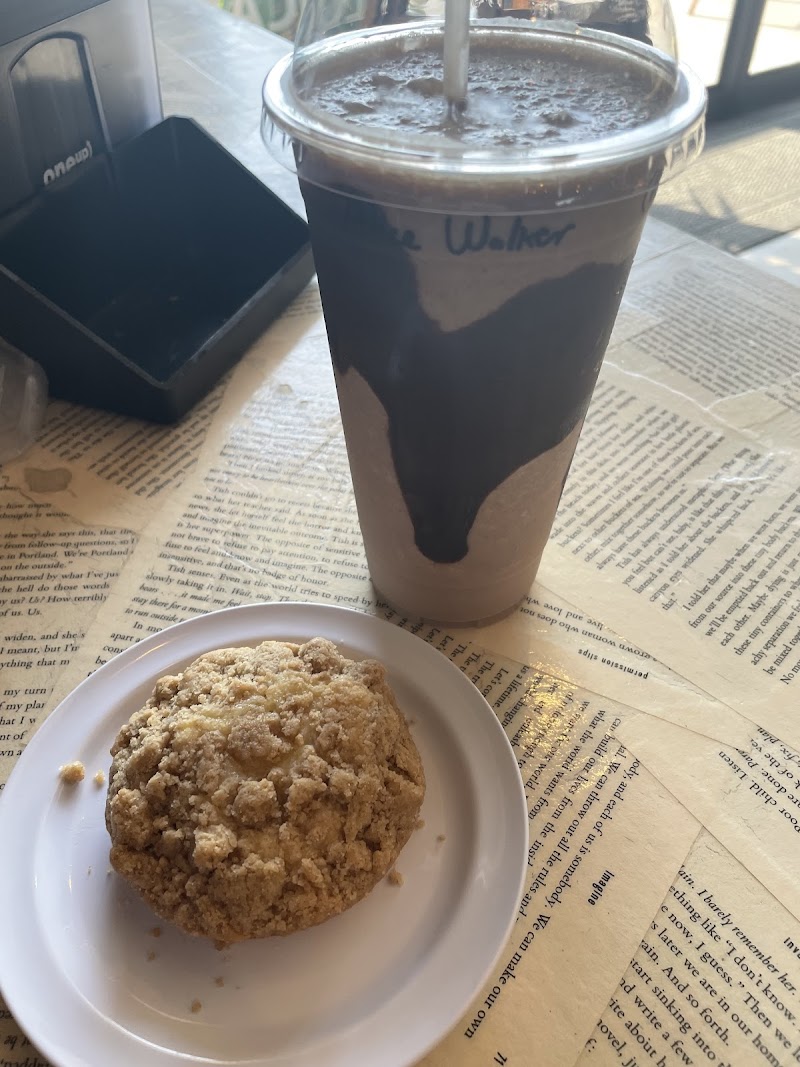 Between Friends Coffee photo 4