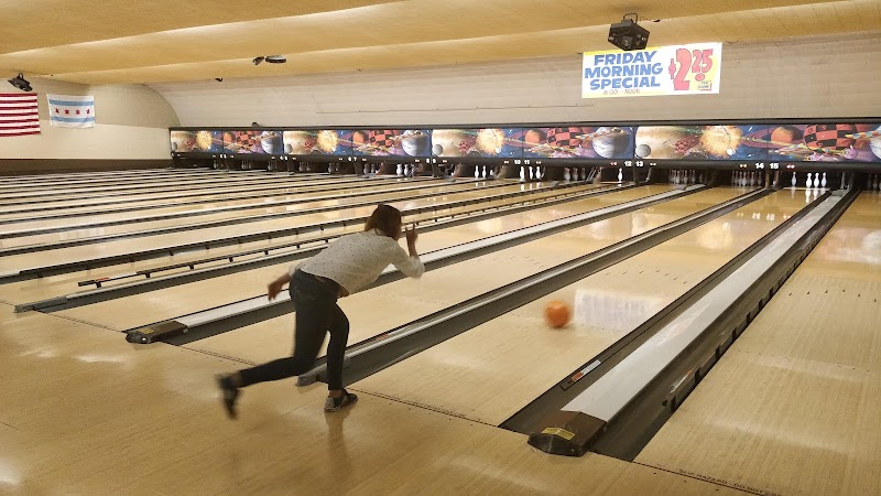 Lawn Bowl — Bowling Alley in Chicago