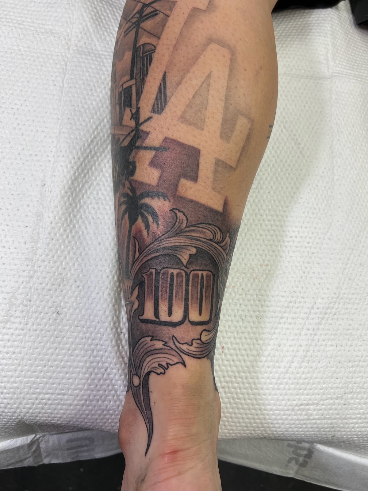 Droopys tattoo shop tattoo work — photo 3