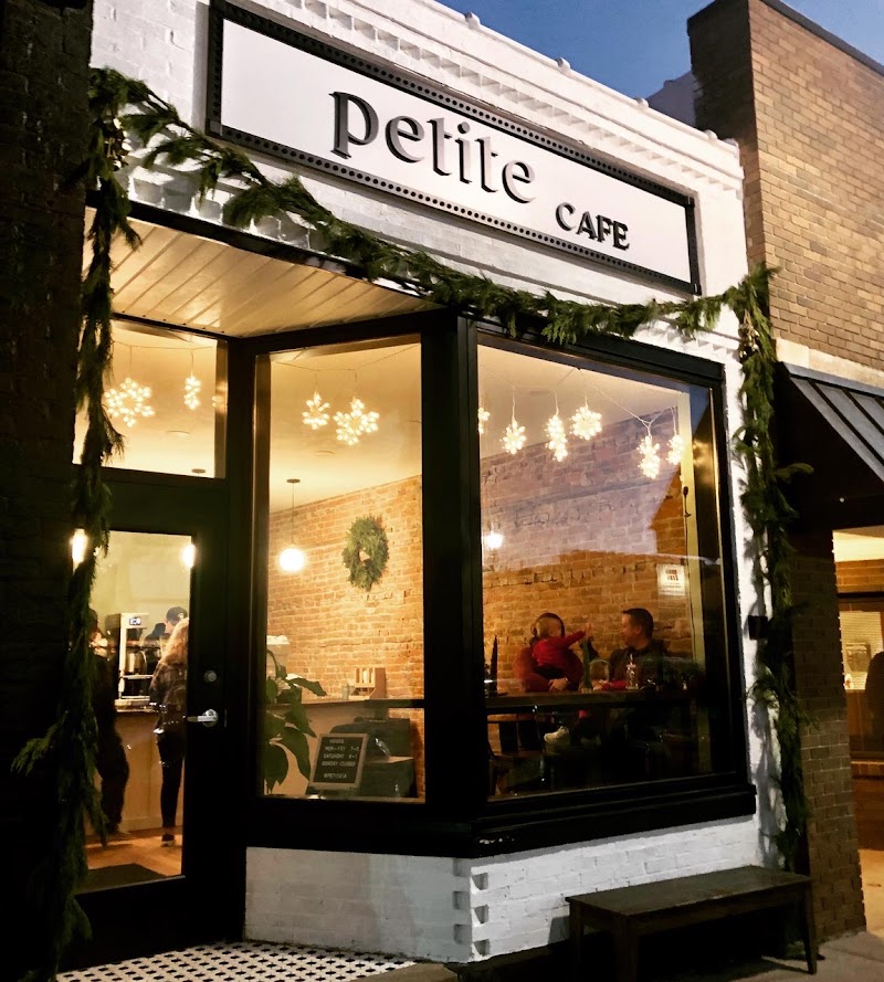 Petite Cafe photo 1