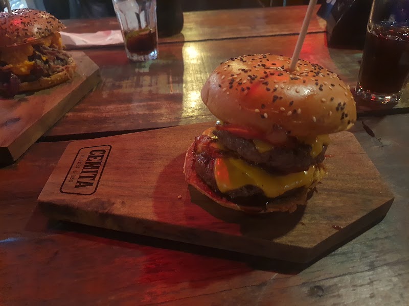 Foto de Cemita Burger & BBQ