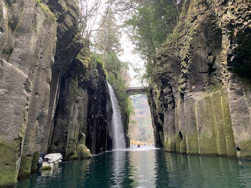 Takachiho Gorge photo
