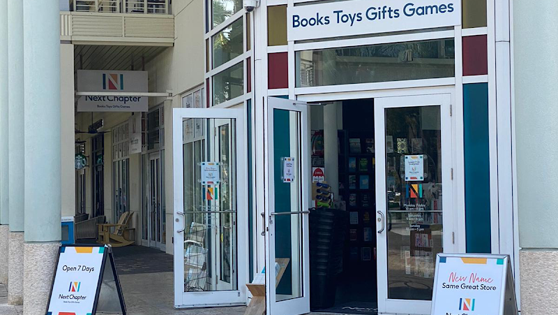 Books & Books Camana Bay
