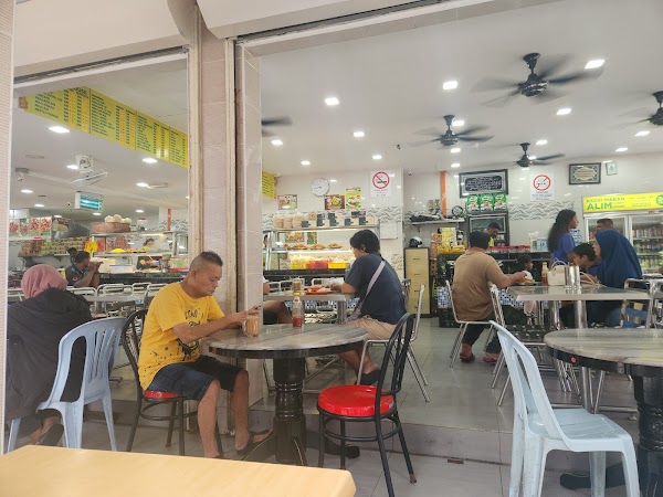 Alim Curry House Cempaka 6A - Photo 1