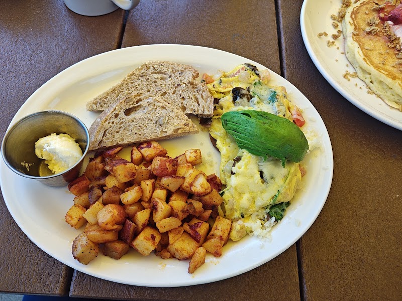 Sleepy Bee Cafe - Blue Ash photo 3