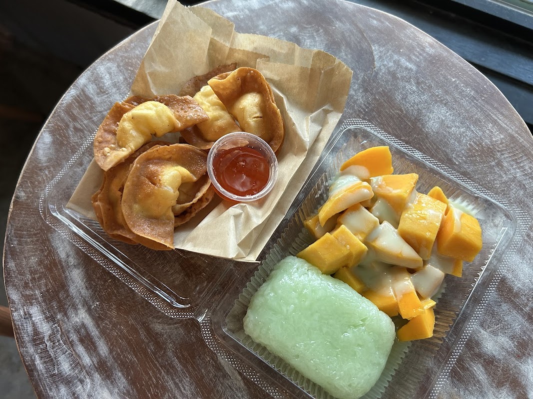 Aroithai Foodtruck photo 3