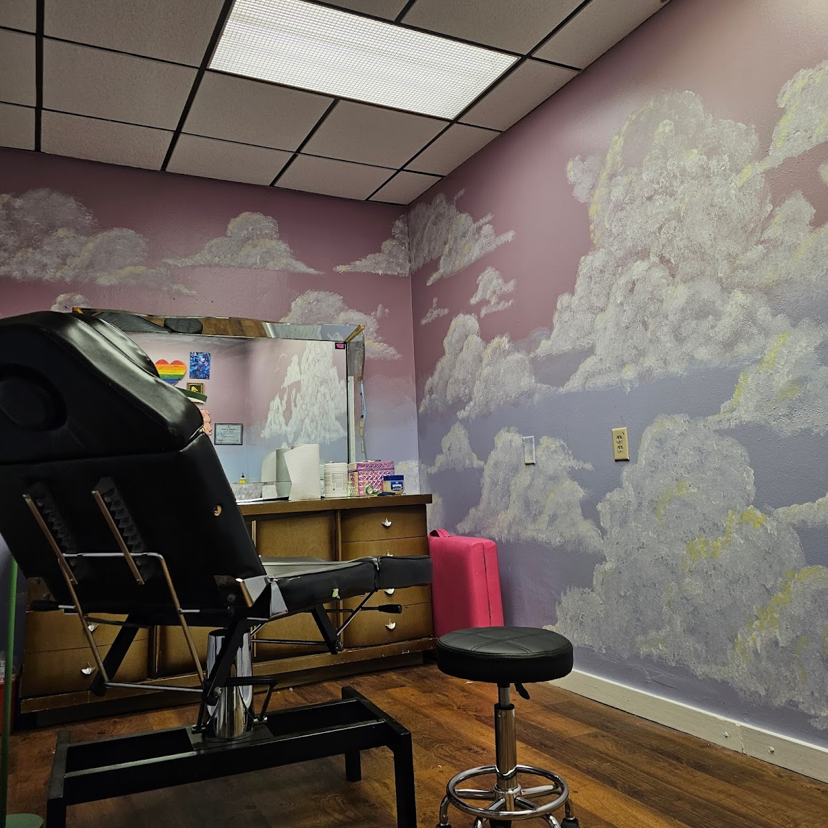 Hot Girl Ink tattoo parlor in Edmond, OK