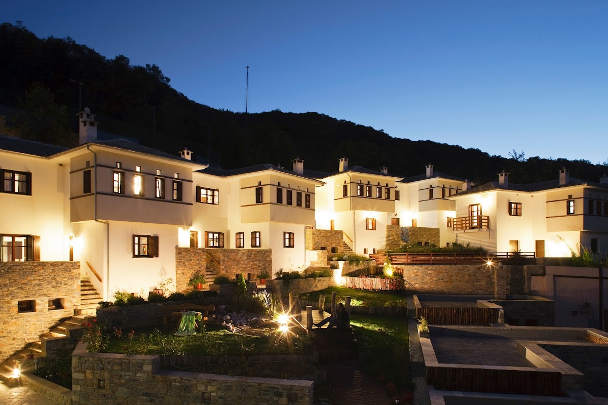 12 Months Luxury Resort