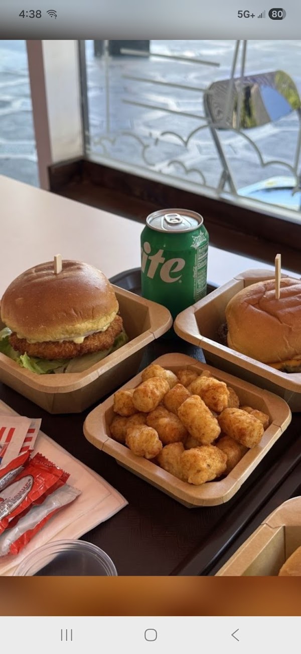 Photo of UNNINAE(언니네) K-BURGER