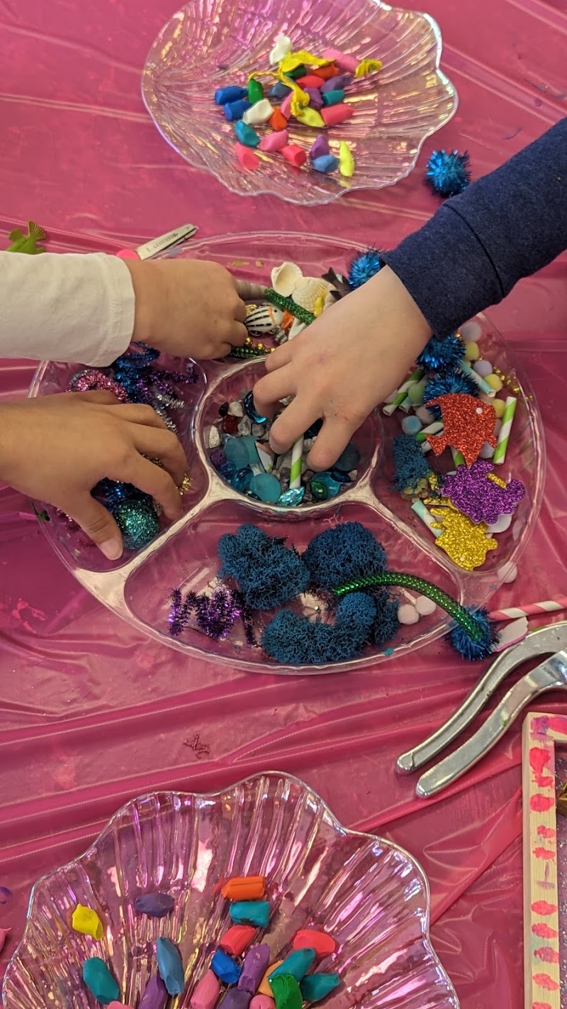 Sit And Kit photo 10