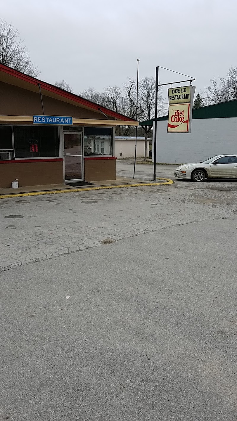 Doyle Cafe photo 3