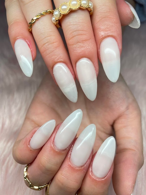 Luckaye nails
