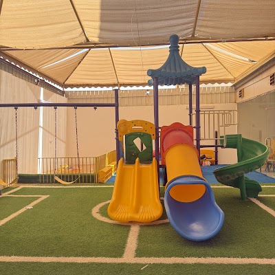 مدارس النجوم المتفوقة الأهلية