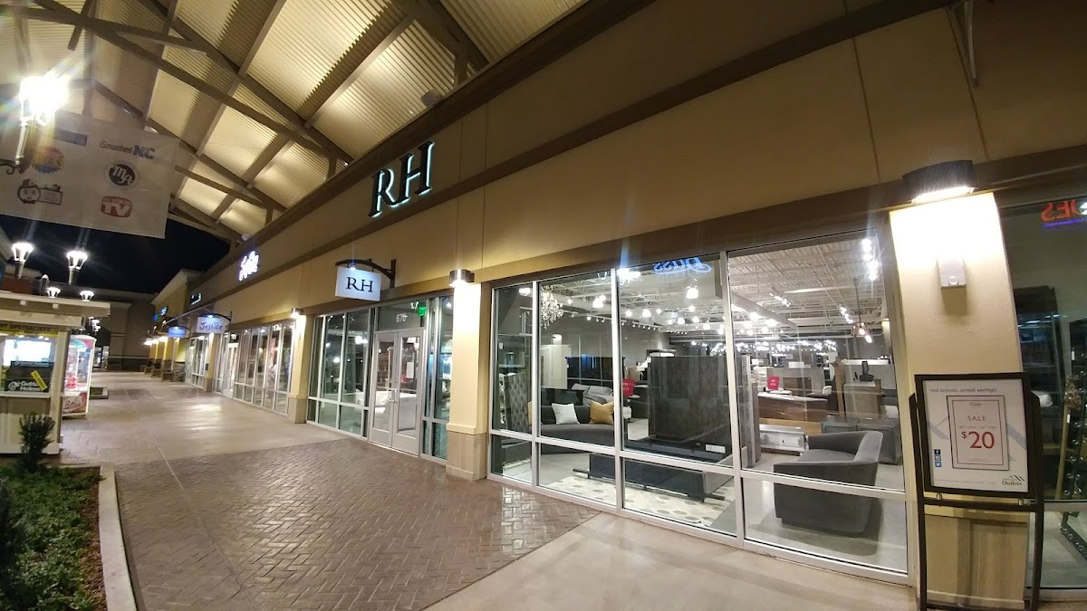 Restoration Hardware Outlet