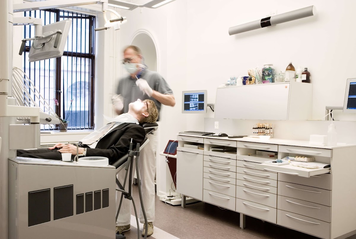 Jens Bloch - tandlægeklinik i København K