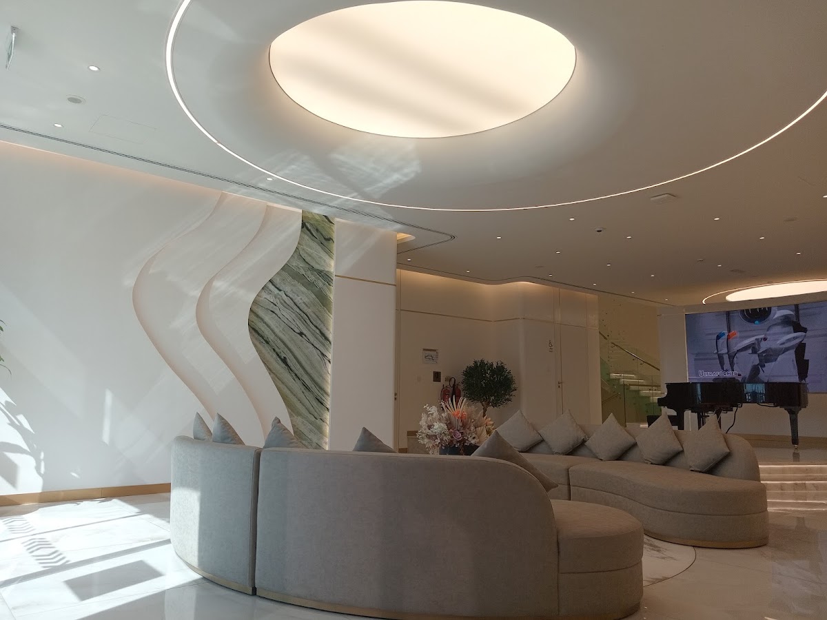 Este Medical Group | Hair and Skin Clinic Dubai 2