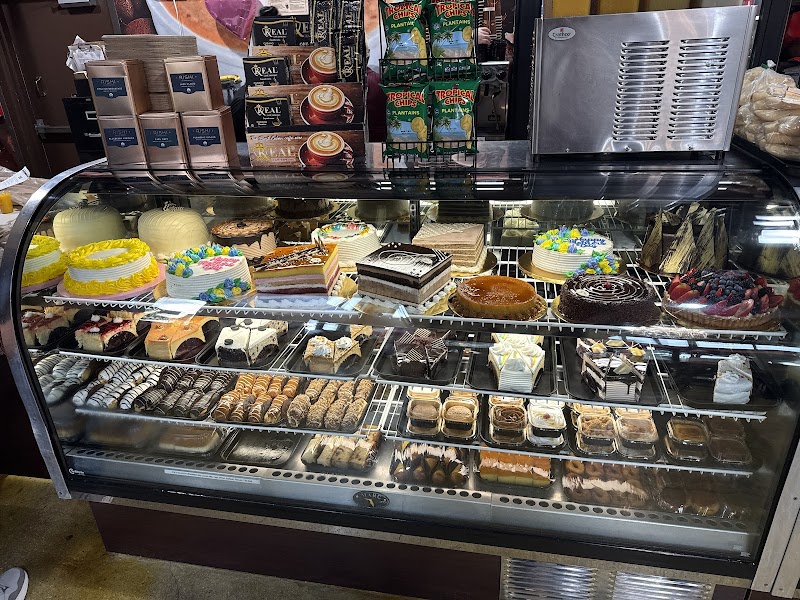 Pinecrest Bakery - Kendall photo 2