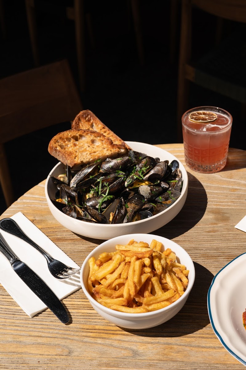 Zinqué - DTLA photo 4