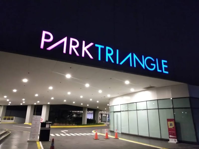 P&R LAUNDROMAT