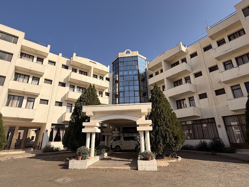 Sarina Hotel