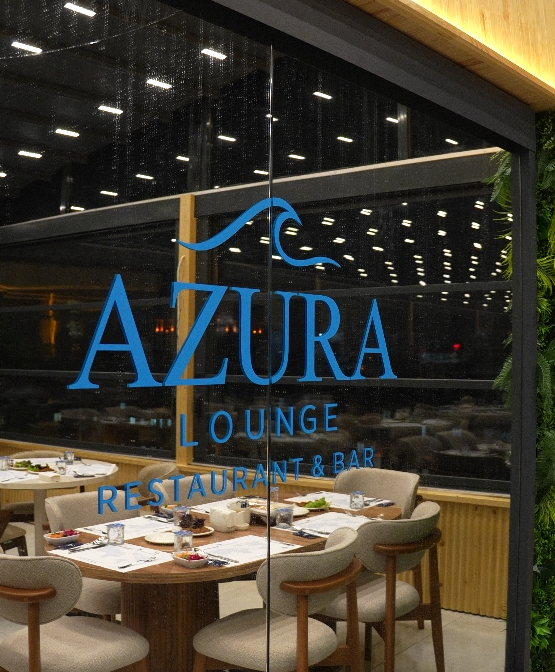 Azura Lounge Restaurant & Bar mekanı