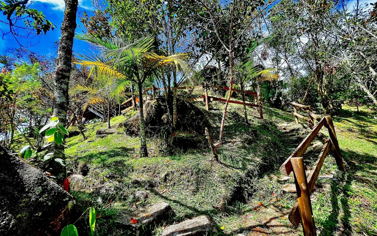 Pradisi Retreat Center — 3