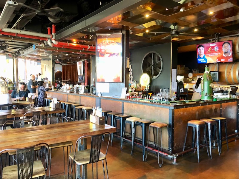 Steampunk Surfers Paradise photo 4