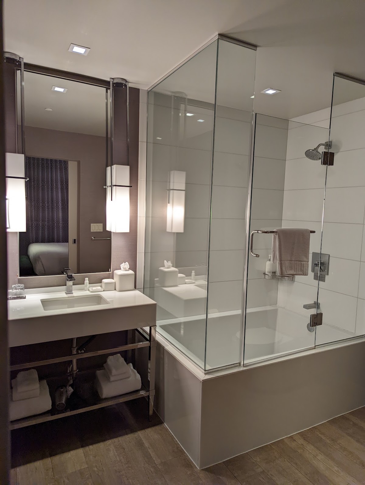 Kimpton Hotel Wilshire, dog-friendly hotel, photo 3